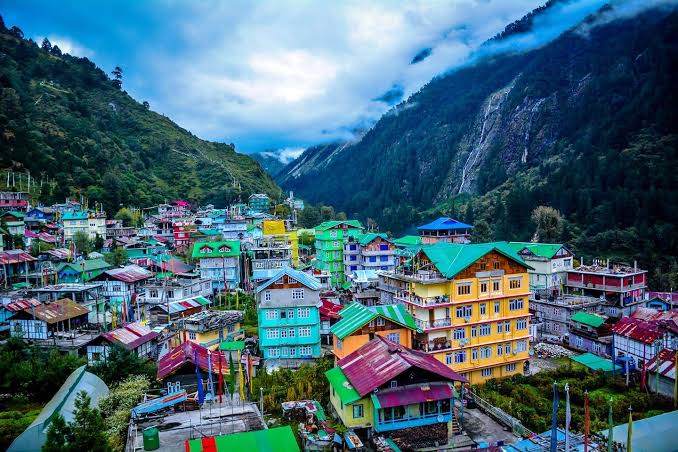 5 Best Places to Visit on North Sikkim Tour