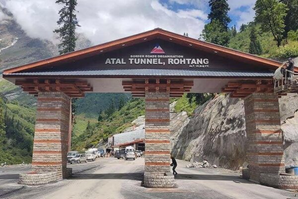 Manali added Atal Tunnel for Tourist