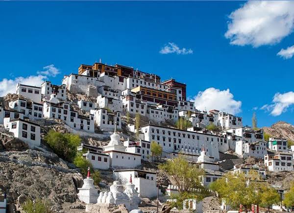 Visit Famous Thiksey Gompa in Leh Ladakh