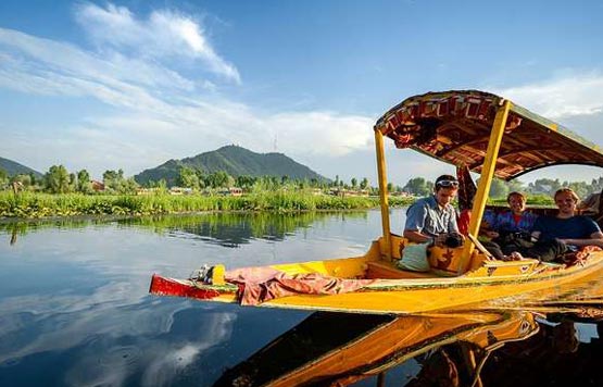 lucknow to kashmir tour Package